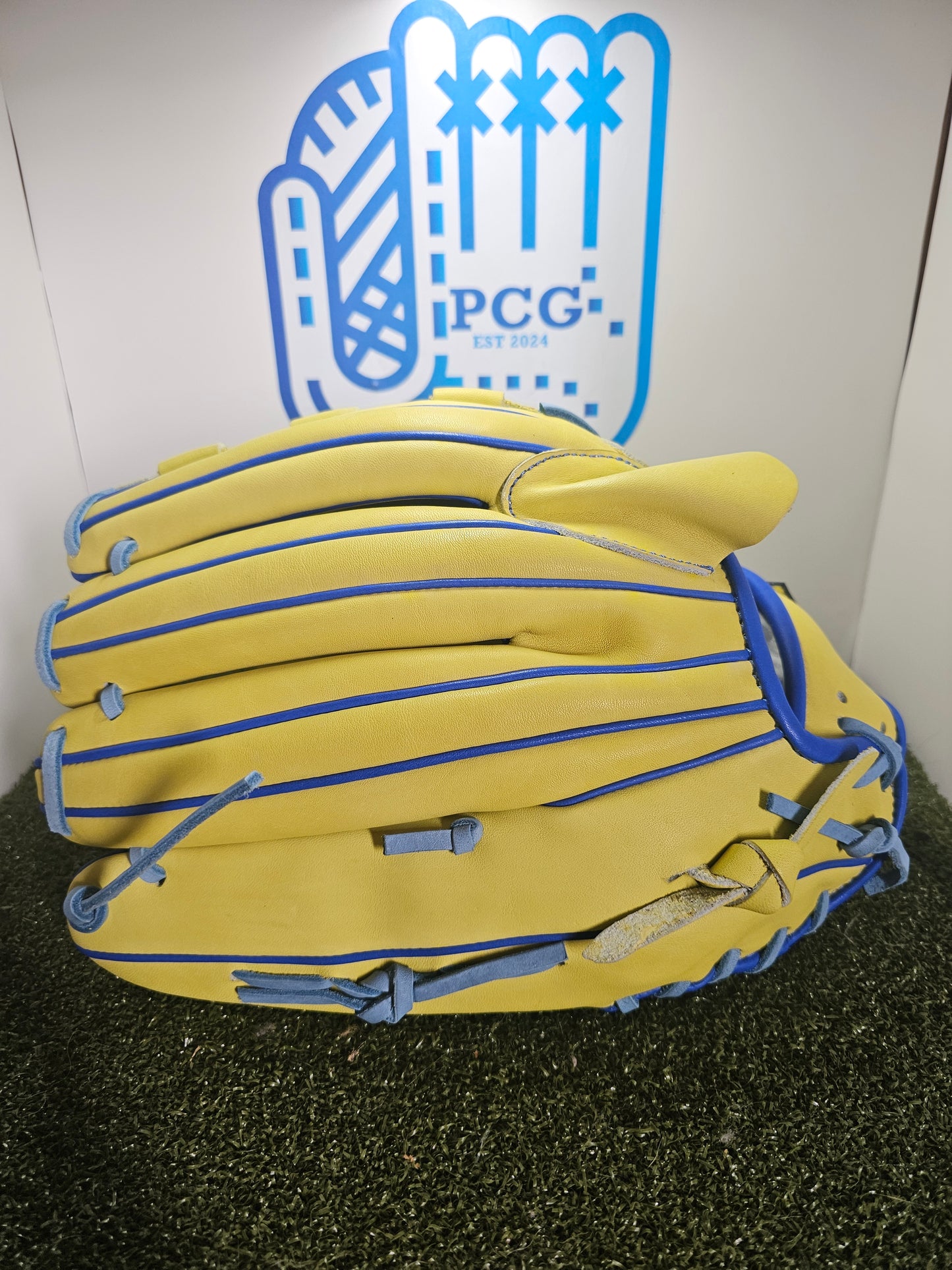 PCG Custom Fielding Glove